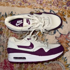 Nike air max 1 Purple Sneakers size 3